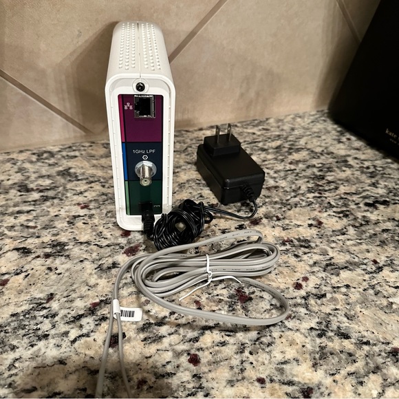 Arris SURFboard Cable Modem SB6141 - Picture 4 of 7